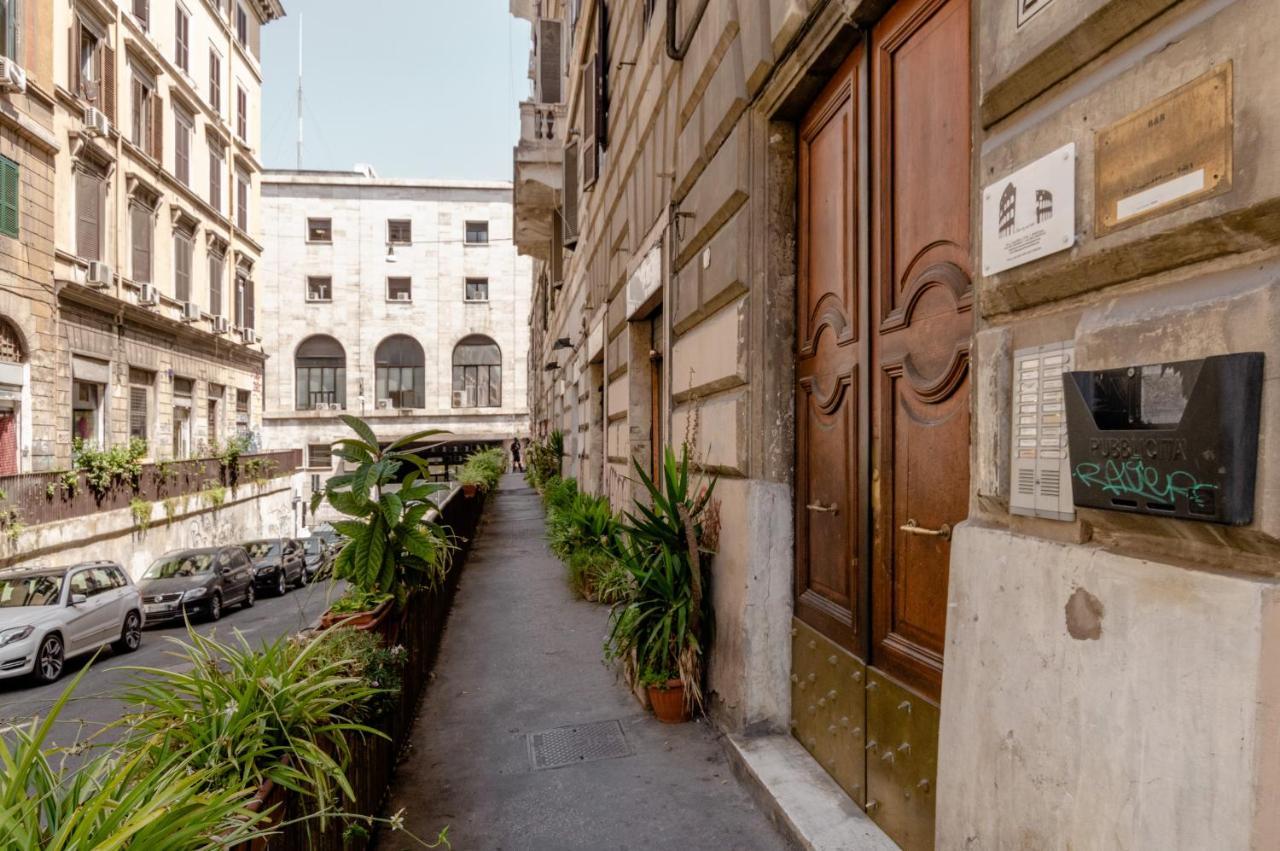 Ferienwohnung 4-Bdr Apt Among Colosseum&Termini 10-People Rom Exterior foto